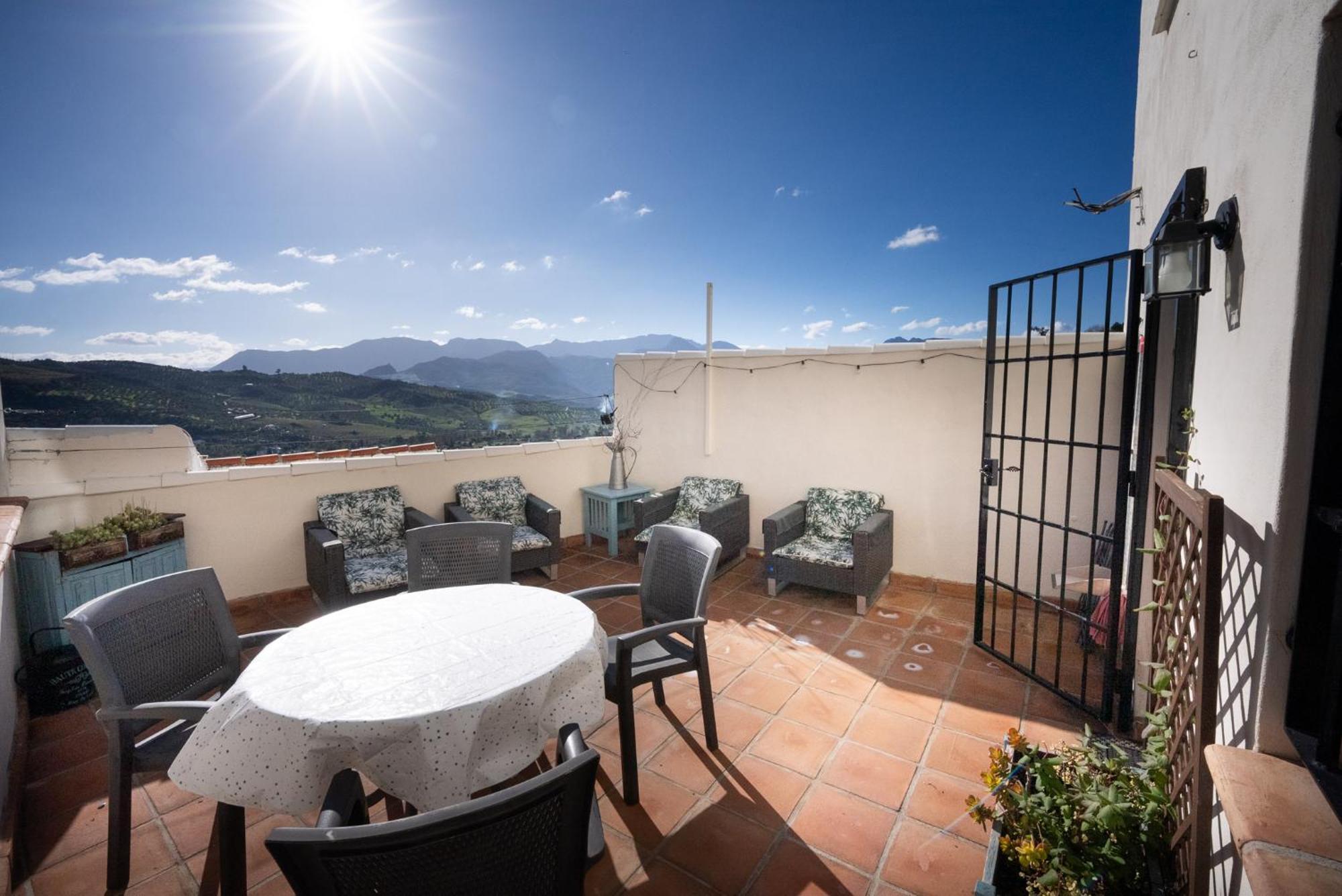 Eagles Nest - Massive Townhouse With Pool With Outstanding Views Villa Algodonales Exteriör bild