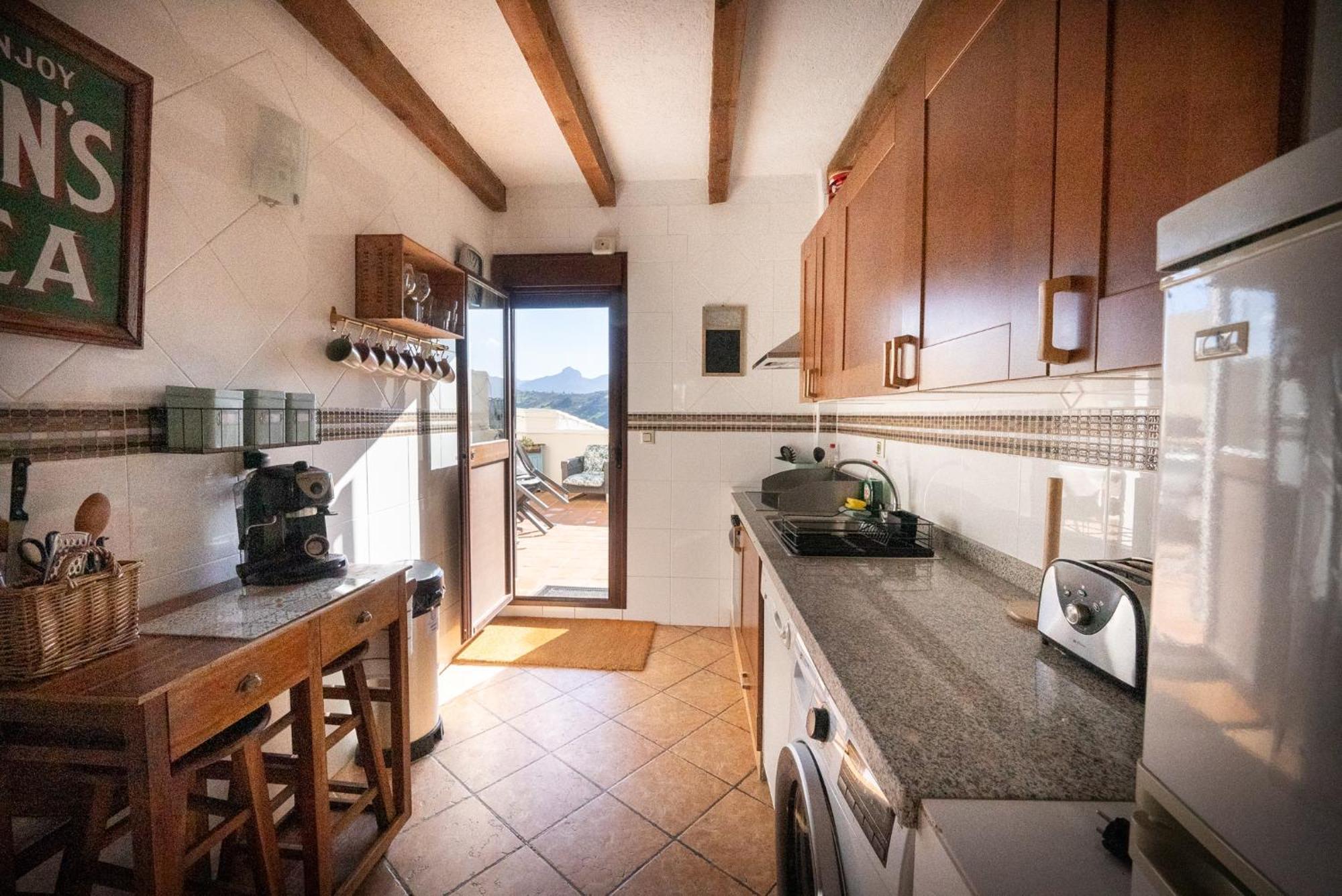Eagles Nest - Massive Townhouse With Pool With Outstanding Views Villa Algodonales Exteriör bild